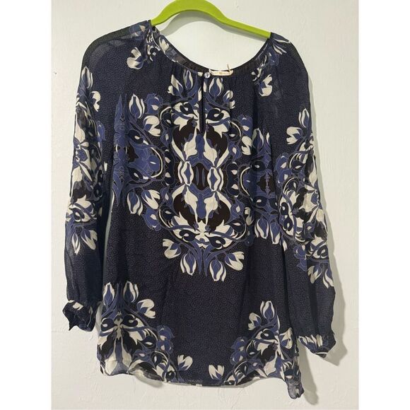 Tory Burch Lisa floral medallion  print 100% silk blouse 2 - Picture 2 of 8